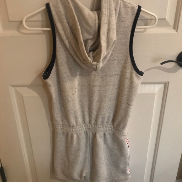 Romper - Picture 2 of 2